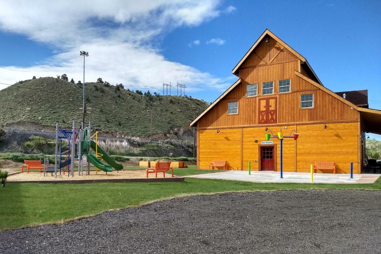 Castle Gate Rv Park Helper Exterior foto